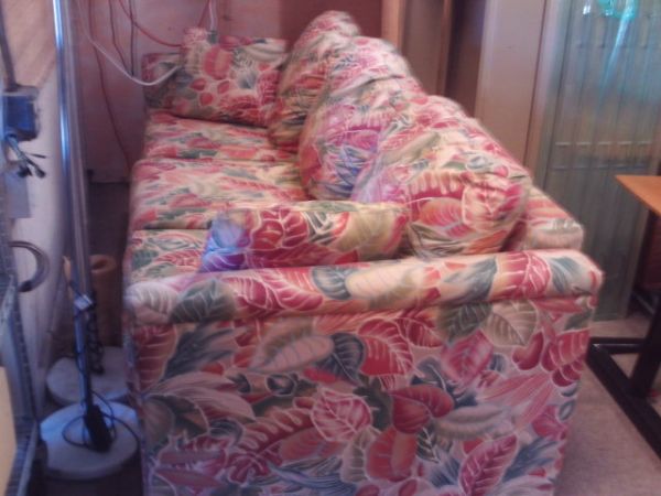 vasey-upholstery-high-end-consignment-furniture-upholstery-service